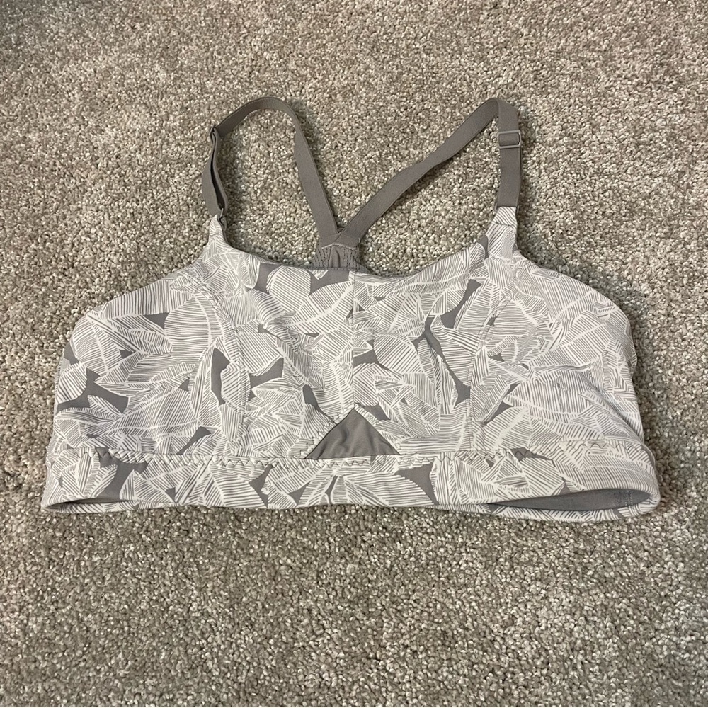 Athleta gray with white leaf print sports bra